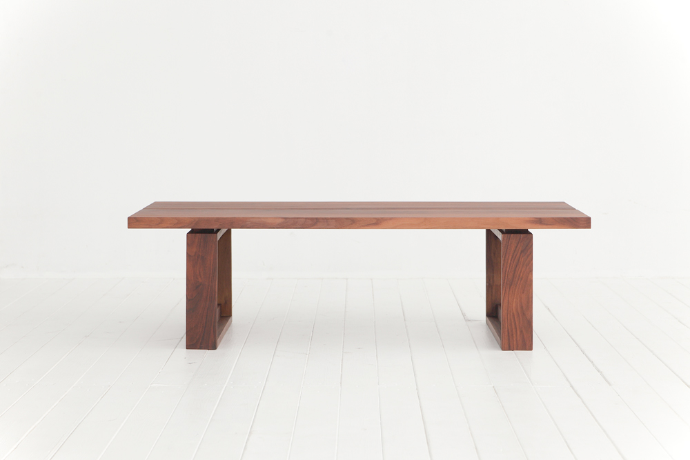 Living Table | インテリアデザインヴィーナス | 本革ソファ＆天然木ダイニングをはじめ、デザイン性に優れたTVボードやチェストを