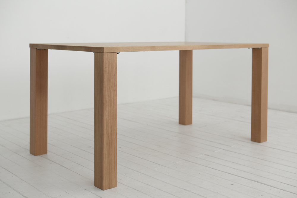Dining table 1014 | インテリアデザインヴィーナス | 本革ソファ＆天然木ダイニングをはじめ、デザイン性に優れたTVボードや