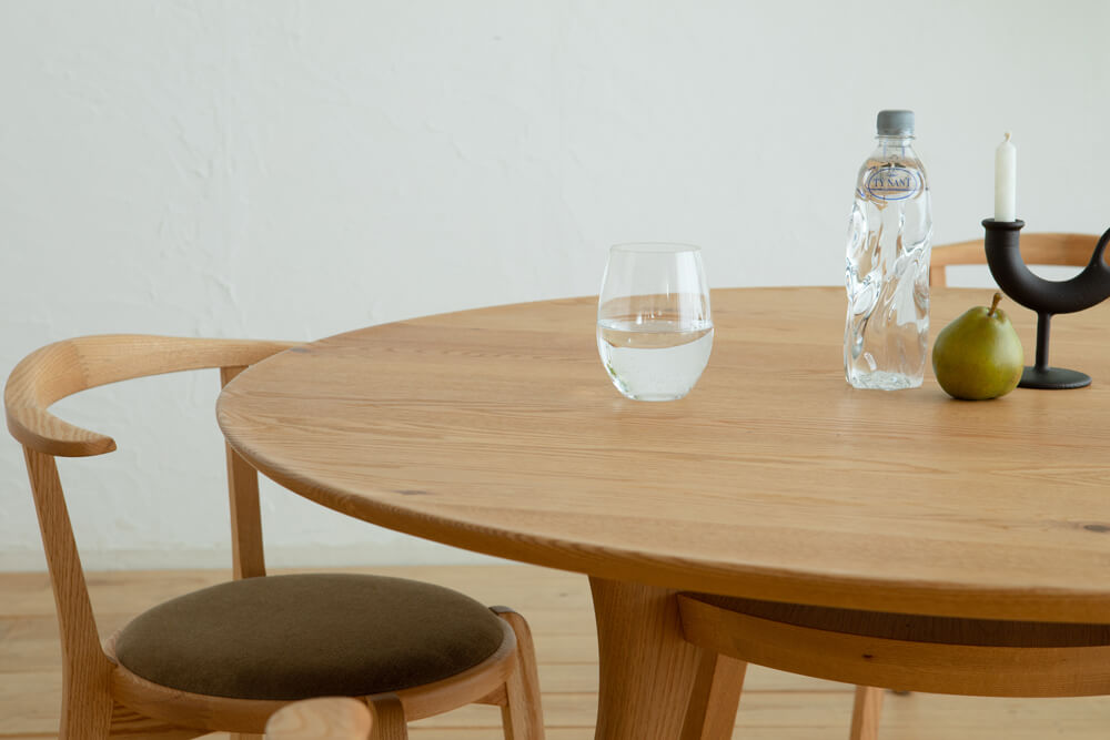 Dining table 1002 | インテリアデザインヴィーナス | 本革ソファ