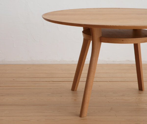 Dining table 1002 | インテリアデザインヴィーナス | 本革ソファ